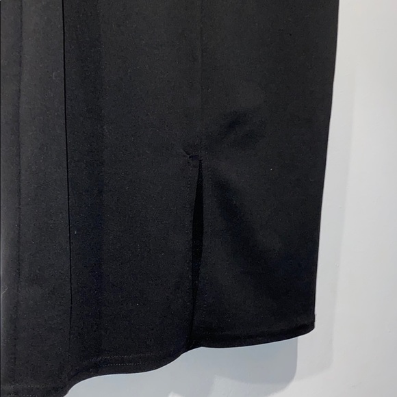 Formal off the shoulder dress - Picture 3 of 4